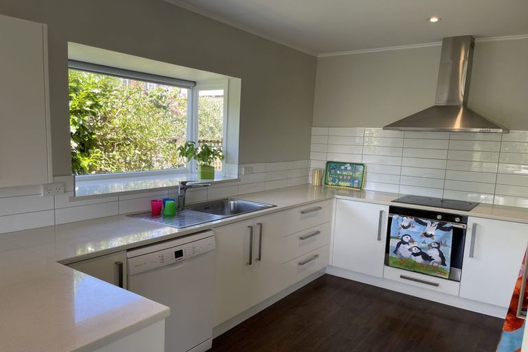 Photo of property in 43 Cashmere Avenue, Khandallah, Wellington, 6035