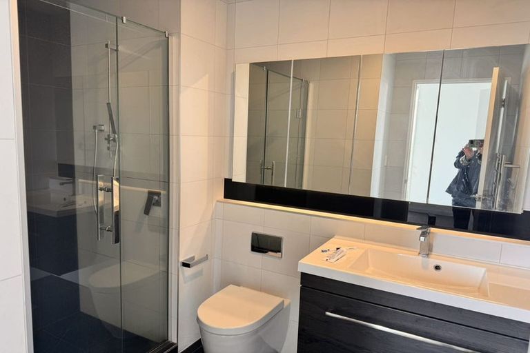 Photo of property in 102/19 Rawene Road, Birkenhead, Auckland, 0626