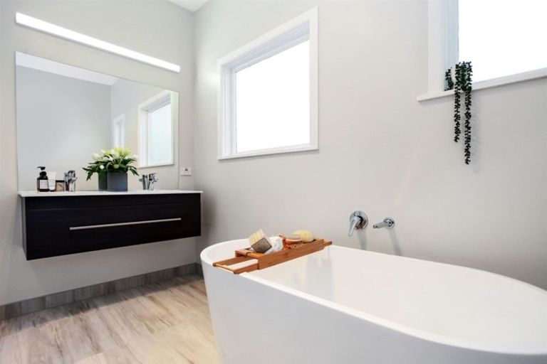 Photo of property in 51 Flockton Street, Mairehau, Christchurch, 8013