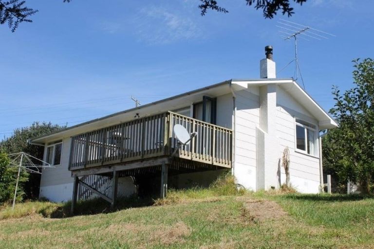 Photo of property in 43 Gorge Road, Maungaturoto, 0520