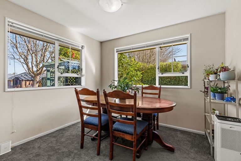 Photo of property in 2/18 Barnes Road, Redwood, Christchurch, 8051