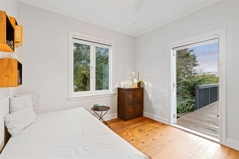 Photo of property in 340 Paremoremo Road, Paremoremo, Auckland, 0632