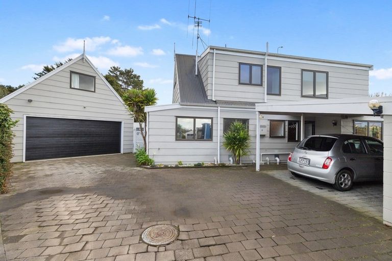 Photo of property in 6 Chestnut Place, Pukete, Hamilton, 3200