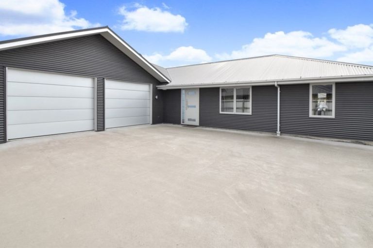 Photo of property in 10 Greenfield Place, Twizel, 7901
