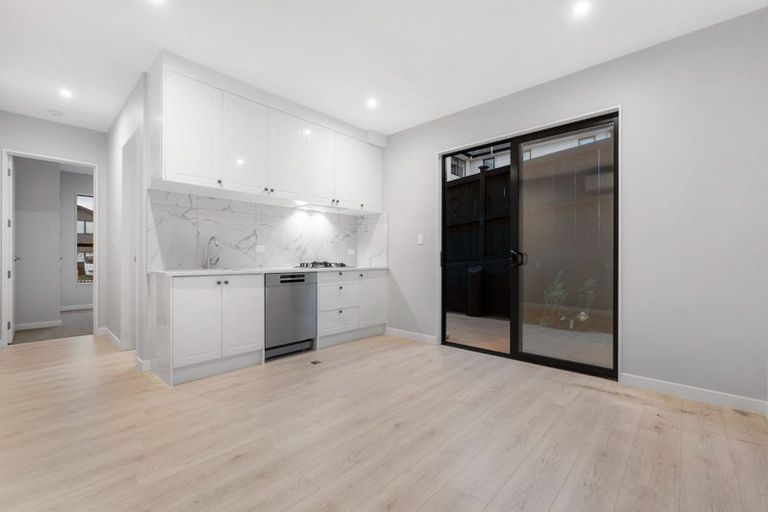 Photo of property in 3 Kate Duncan Drive, Swanson, Auckland, 0614