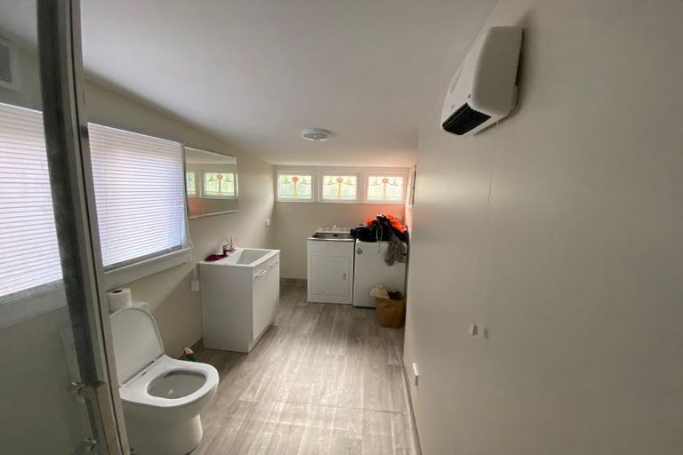 Photo of property in 43 Totara Street, Ravensbourne, Dunedin, 9022