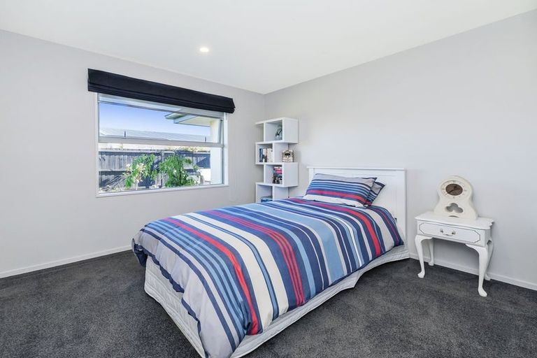 Photo of property in 56 Lewis Crescent, Rolleston, 7614