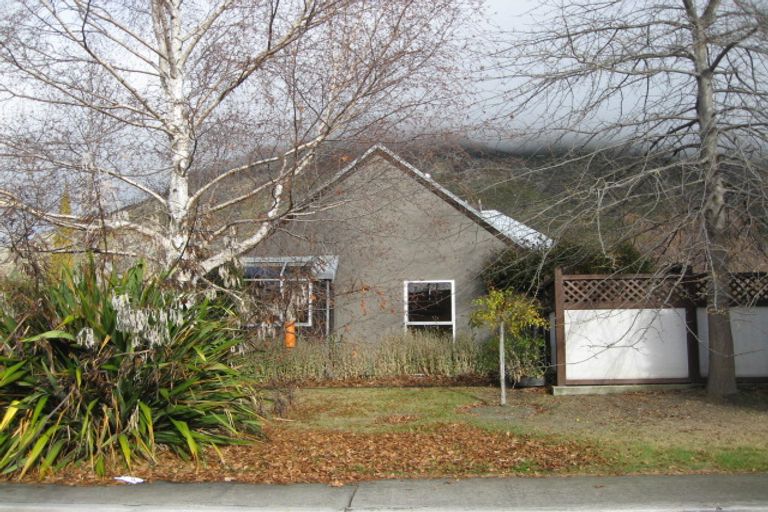 Photo of property in 17 Kawarau Place, Frankton, Queenstown, 9300
