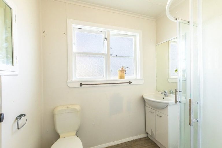 Photo of property in 50 Barker Road, Marewa, Napier, 4110