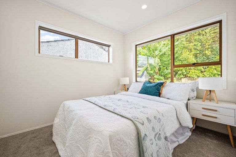 Photo of property in 351 Triangle Road, Massey, Auckland, 0614