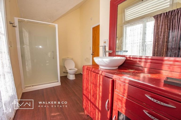 Photo of property in 152 Main Road, Wainuiomata, Lower Hutt, 5014