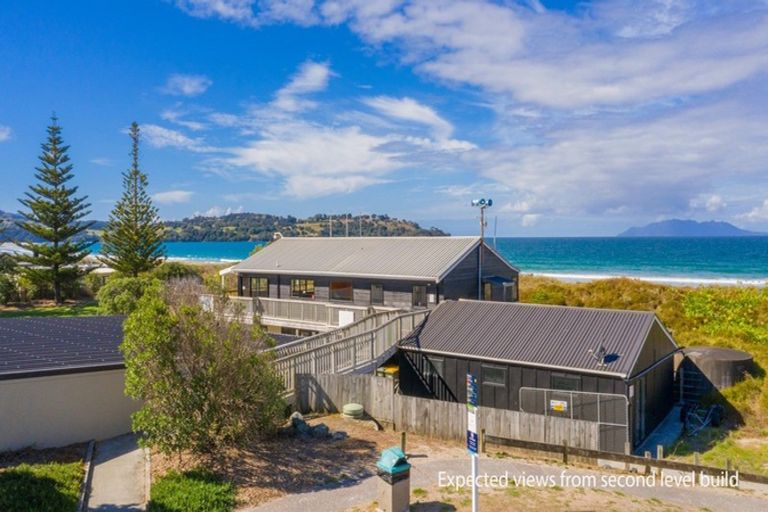 Photo of property in 5 Matariki Street, Omaha, 0986