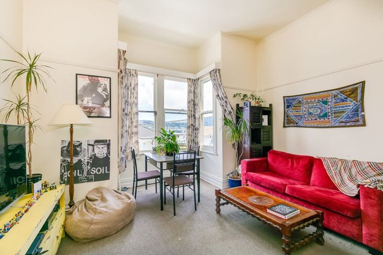 Photo of property in 79 Brougham Street, Mount Victoria, Wellington, 6011