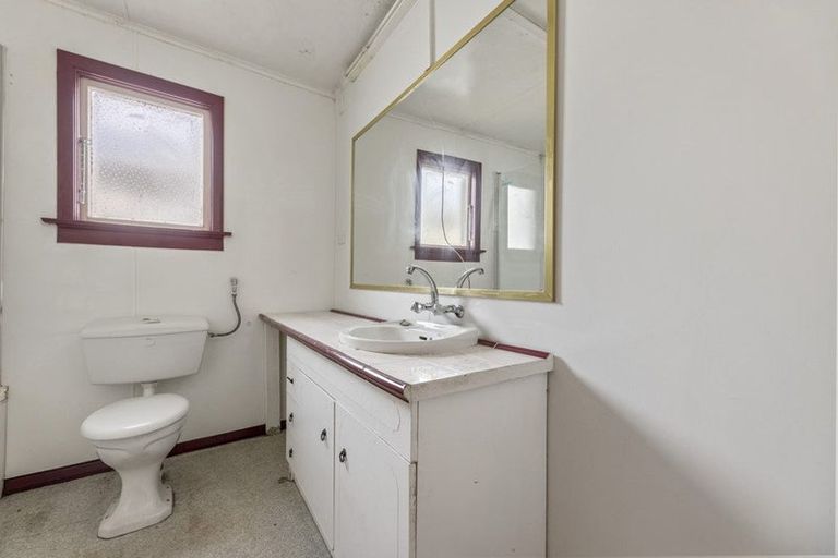 Photo of property in 311 Tomahawk Road, Ocean Grove, Dunedin, 9013