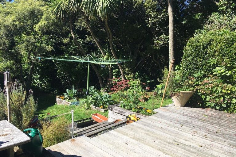 Photo of property in 75 Messines Road, Karori, Wellington, 6012