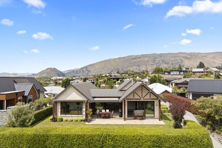 Photo of property in 14 Ruby Ridge, Wanaka, 9305