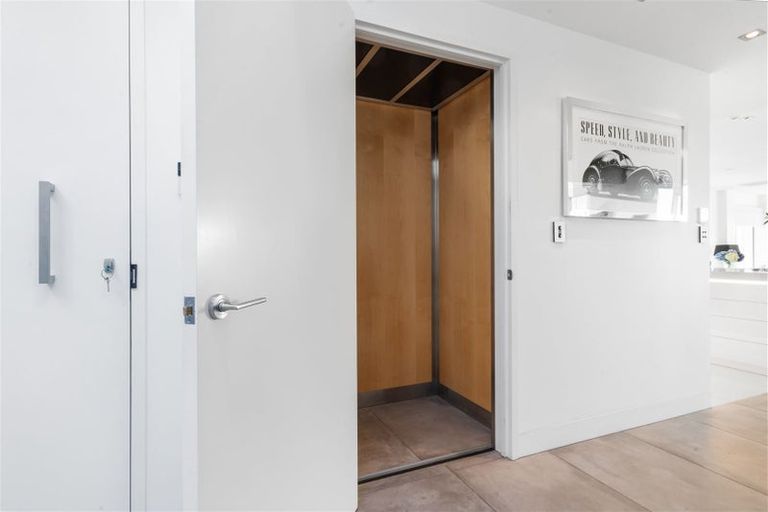 Photo of property in 41 Bengal Drive, Cashmere, Christchurch, 8022