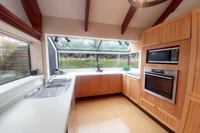 Photo of property in 210 Major Hornbrook Road, Mount Pleasant, Christchurch, 8081