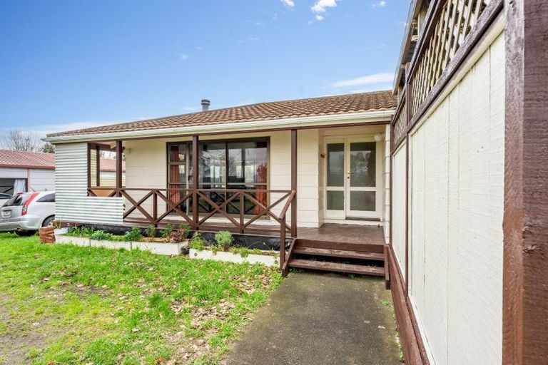 Photo of property in 101 Forest Lakes Road, Otaki, 5583