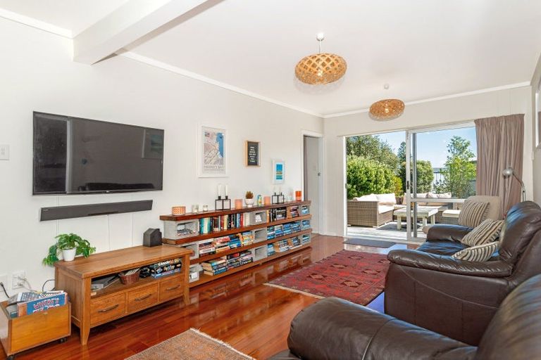 Photo of property in 15b Ratau Street, Mahia, 4198