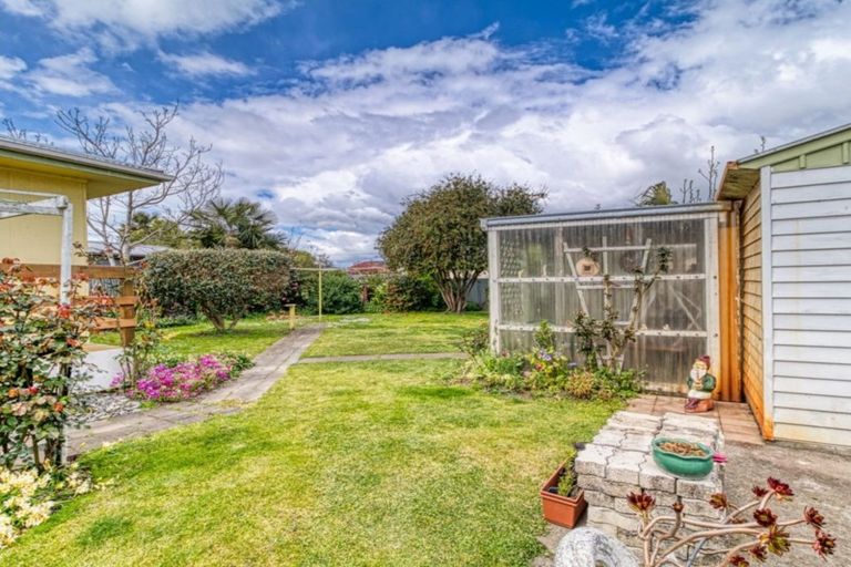 Photo of property in 9 Dover Road, Flaxmere, Hastings, 4120