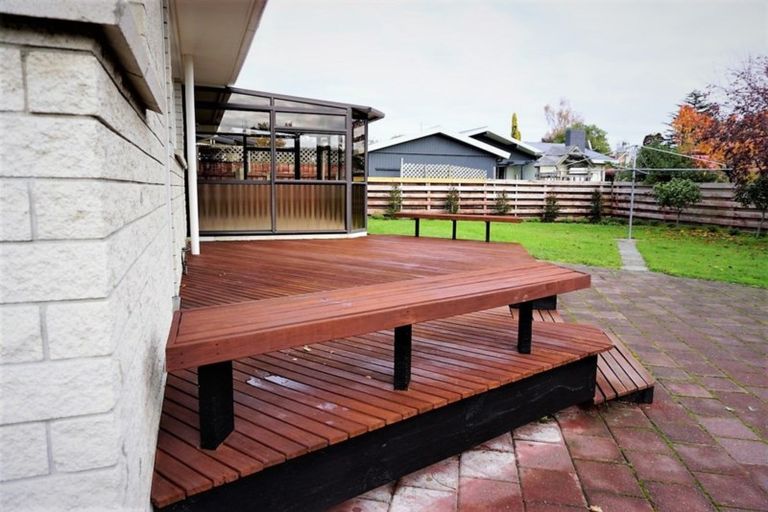 Photo of property in 3 Brookvale Road, Havelock North, 4130