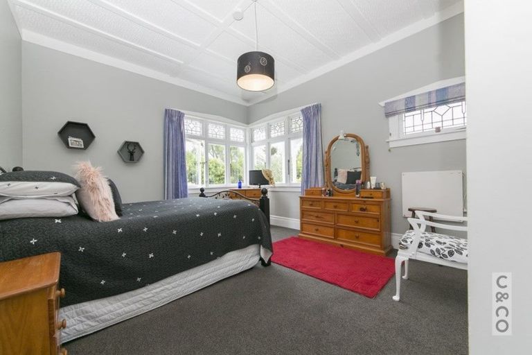 Photo of property in 12 Elliot Street, Riverhead, 0820