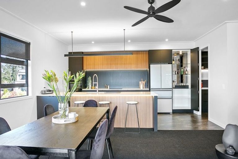 Photo of property in 5 Ada Close, Cambridge, 3434