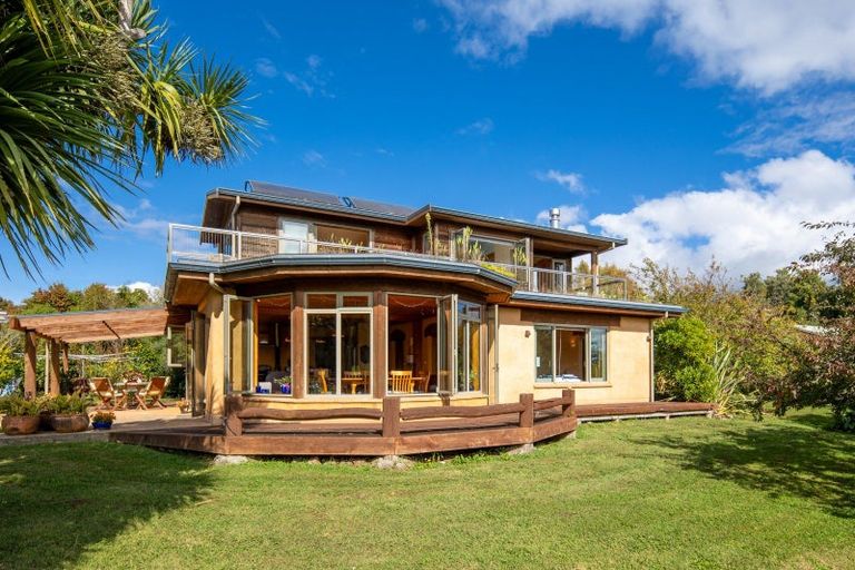 Photo of property in 65 Battery Road, Patons Rock, Takaka, 7182