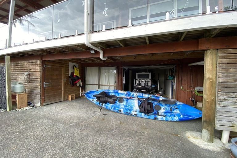 Photo of property in 6 Fishermans Cove, Army Bay, Whangaparaoa, 0930