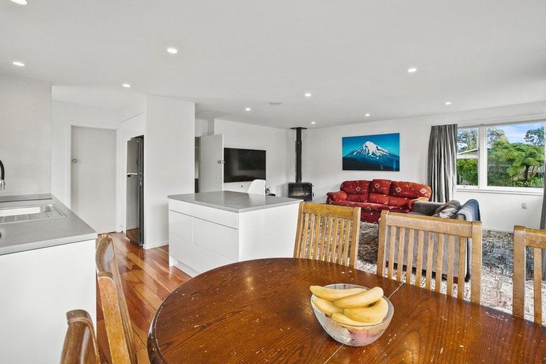 Photo of property in 77 Ngamotu Road, Spotswood, New Plymouth, 4310