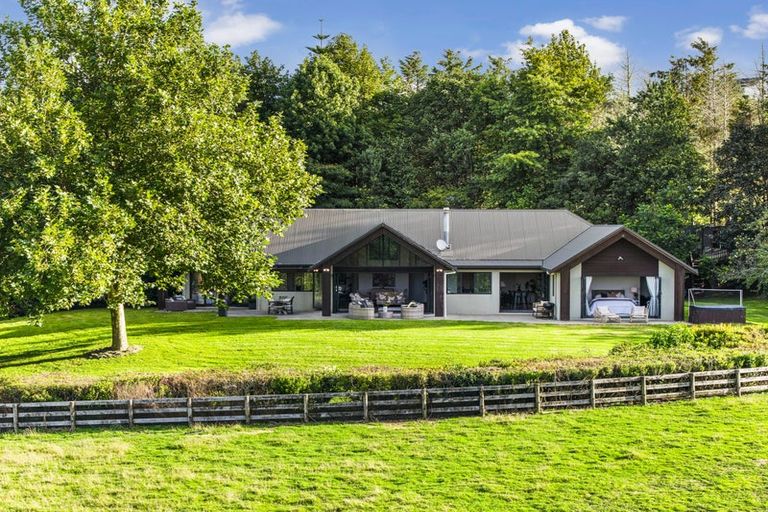 Photo of property in 40 Farquharson Road, Hunua, Papakura, 2583