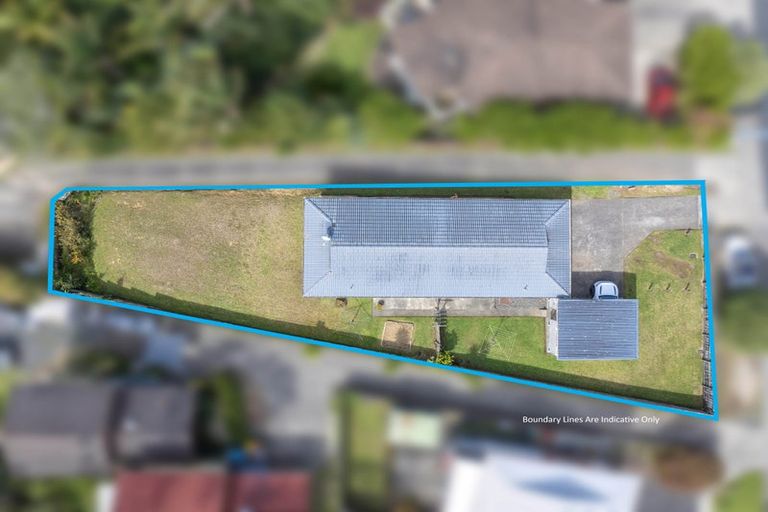 Photo of property in 1/587 Glenfield Road, Totara Vale, Auckland, 0629