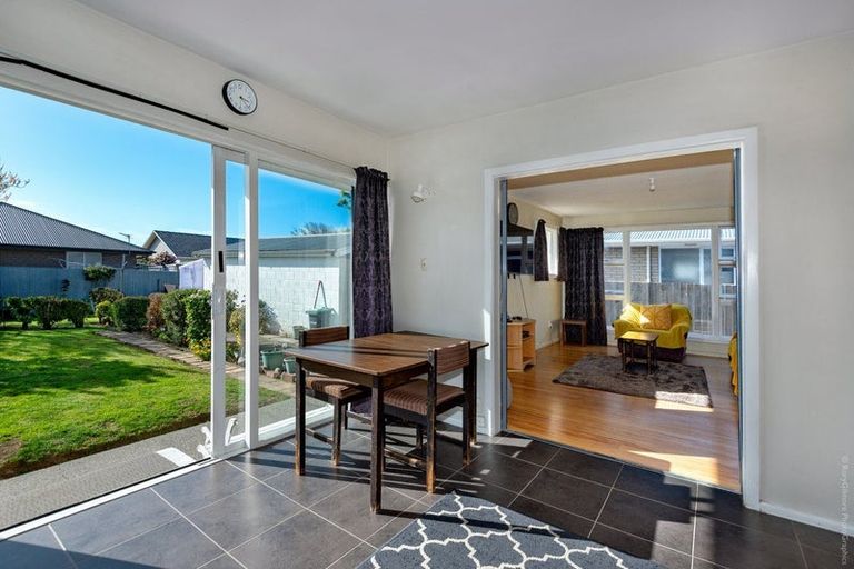 Photo of property in 158 Pacific Road, North New Brighton, Christchurch, 8083