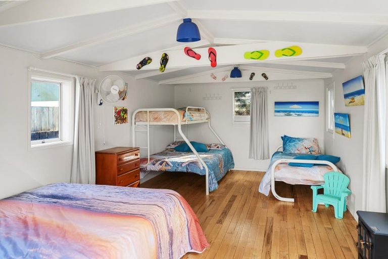 Photo of property in 643 Pukehina Parade, Pukehina, Te Puke, 3189