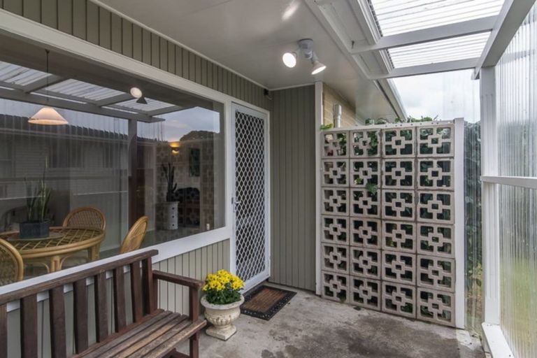 Photo of property in 12 Leybourne Avenue, Waikanae, 5036