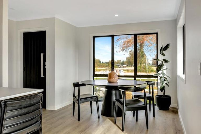 Photo of property in 13 One Haruru Street, Cambridge, 3493