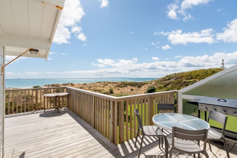 Photo of property in 165 Oceanbeach Road, Mount Maunganui, 3116