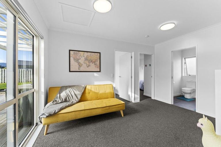 Photo of property in 11 Te Harawira Street, Otaki, 5512