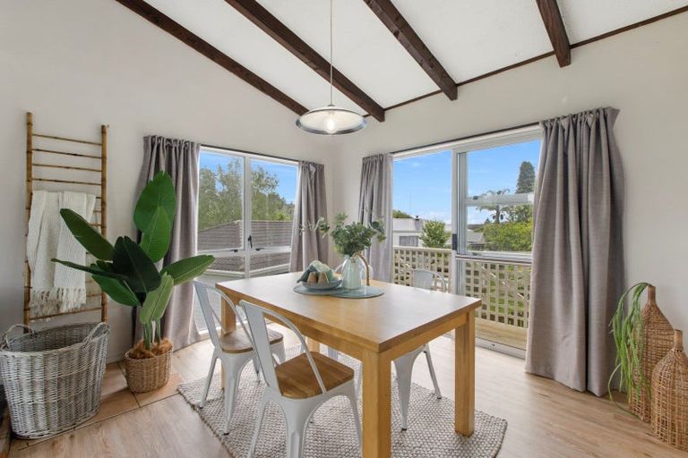 Photo of property in 84 Resolution Road, Welcome Bay, Tauranga, 3112