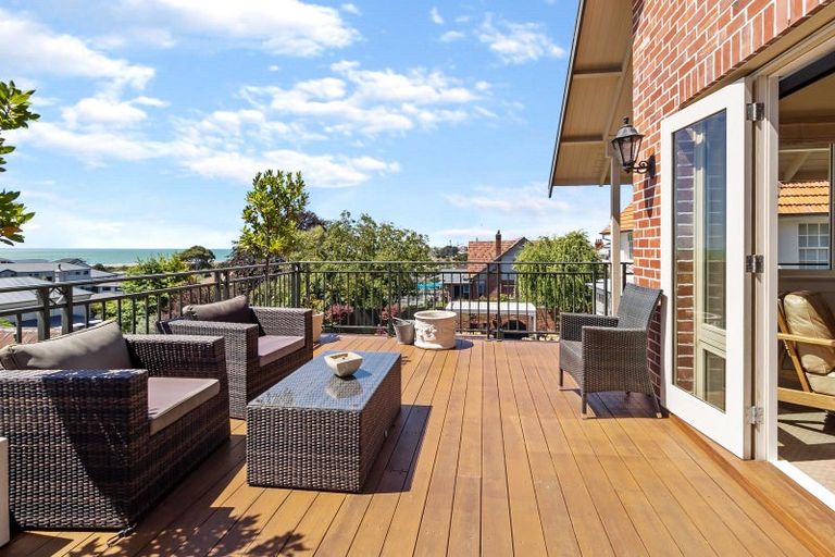 Photo of property in 15 Wai-iti Road, Maori Hill, Timaru, 7910