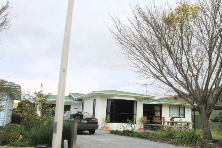 Photo of property in 24 Dolbel Street, Taradale, Napier, 4112