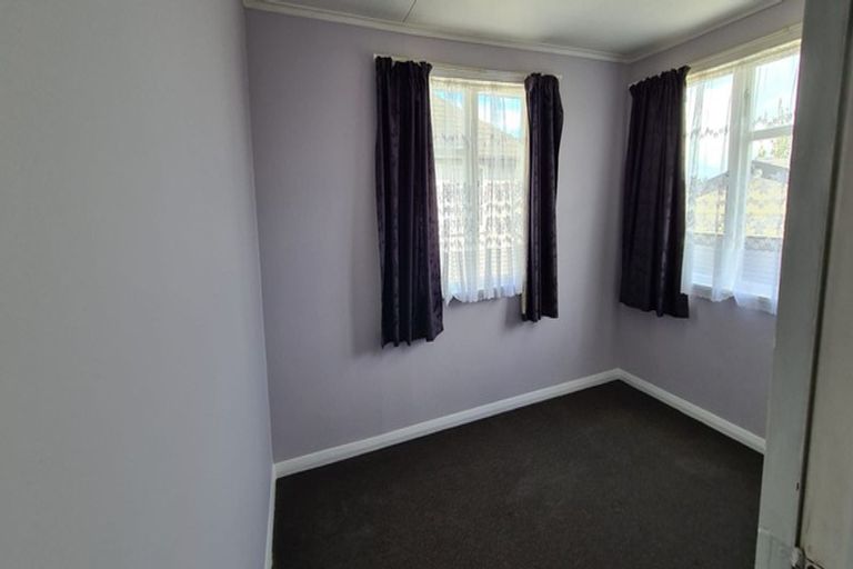 Photo of property in 21 Carlisle Street, Milson, Palmerston North, 4414