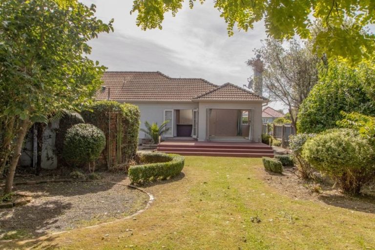 Photo of property in 25 Nuffield Avenue, Marewa, Napier, 4110