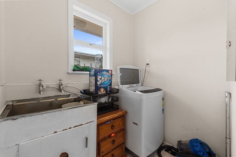 Photo of property in 10 Brains Road, Kelston, Auckland, 0602