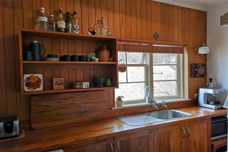 Photo of property in San Marino Apartments, 9/4 Oak Park Avenue, Te Aro, Wellington, 6011