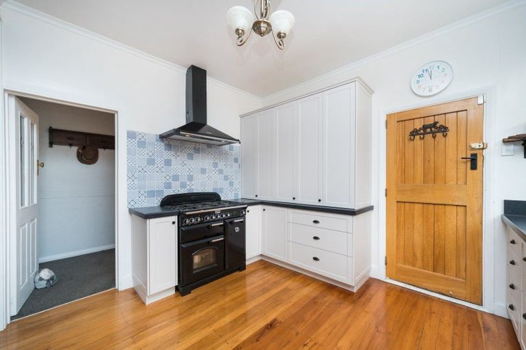 Photo of property in 100 West Street, Feilding, 4702