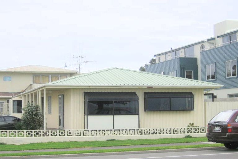 Photo of property in 3/181 Marine Parade, Mount Maunganui, 3116