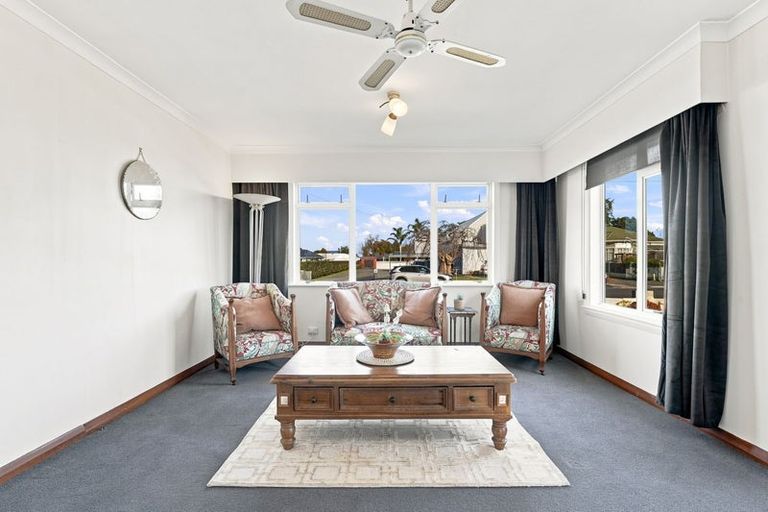 Photo of property in 44 Gonville Avenue, Gonville, Whanganui, 4501