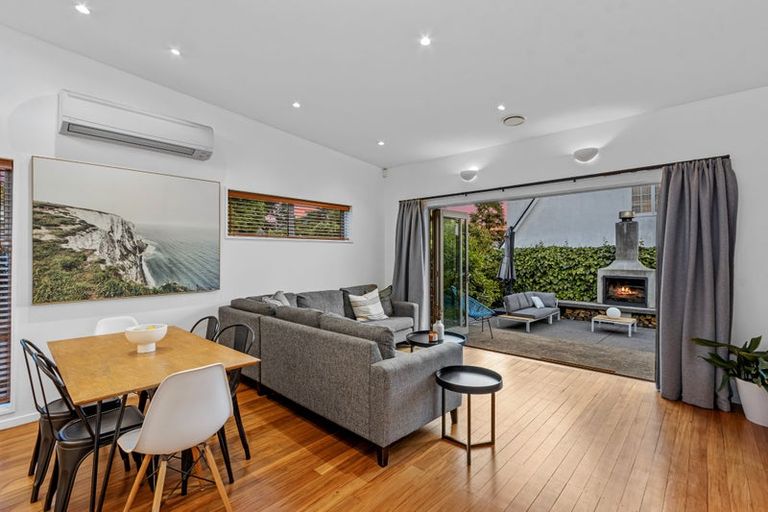 Photo of property in 311 Avonhead Road, Avonhead, Christchurch, 8042